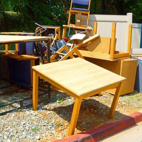 FURNITURE REMOVAL & DISPOSAL IN ATLANTA GA