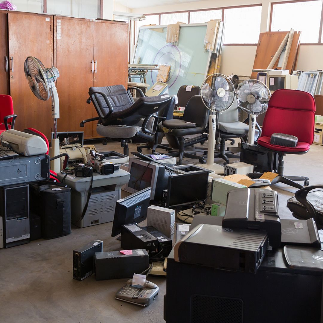 Office Furniture Removal & Disposal Services Near Me In Alpharetta GA |Office Furniture Disposal | Office Furniture Pickup | Office Furniture Removal Cost | Same Day